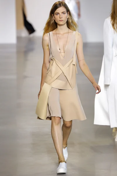 Look 8